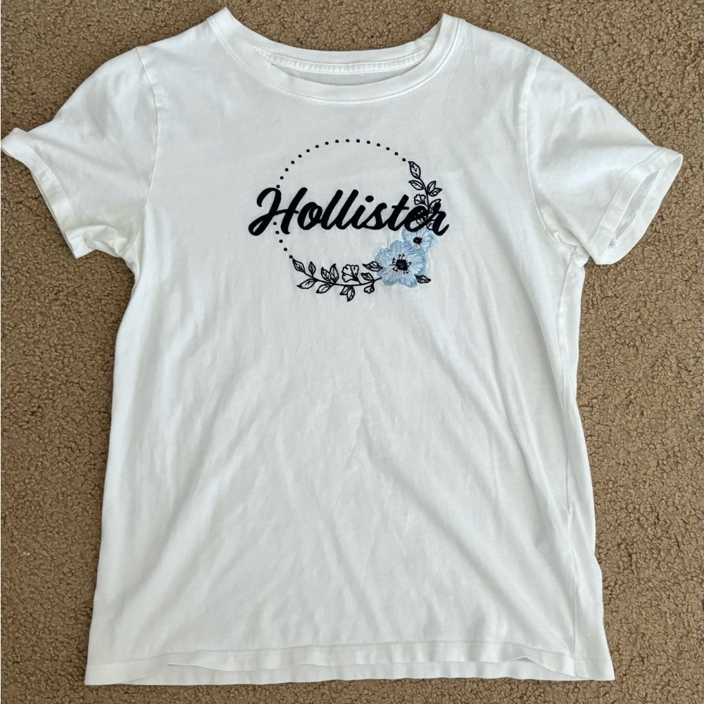 Hollister T-Shirt
